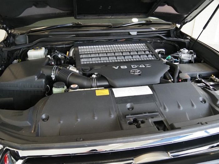 2019 Toyota Landcruiser VX