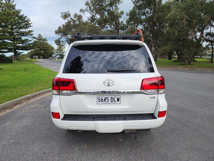 2017 Toyota Landcruiser GXL
