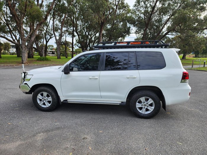 2017 Toyota Landcruiser GXL