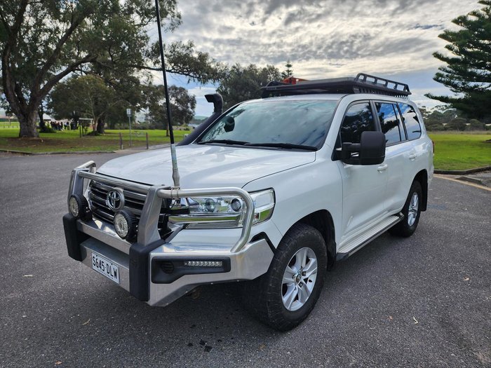 2017 Toyota Landcruiser GXL