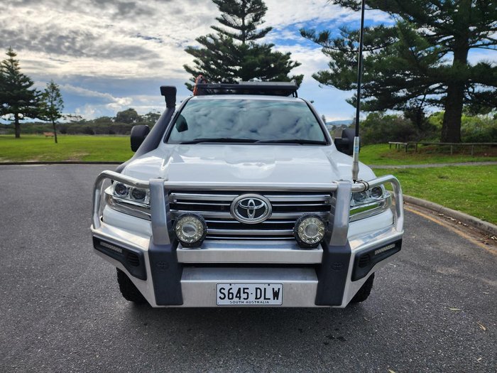 2017 Toyota Landcruiser GXL