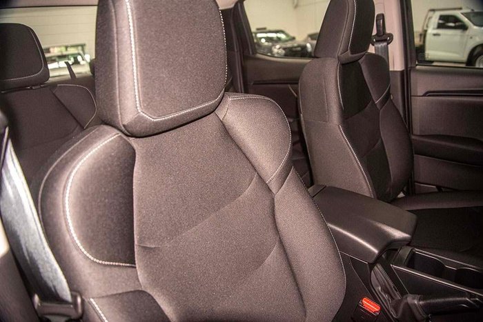 2026 Isuzu D-MAX SX
