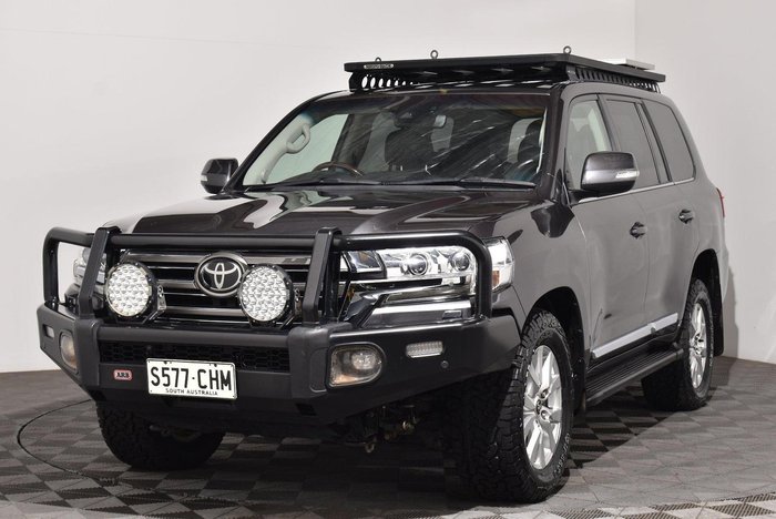 2020 Toyota Landcruiser Sahara
