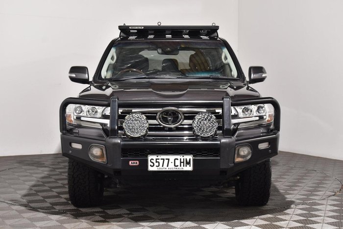 2020 Toyota Landcruiser Sahara