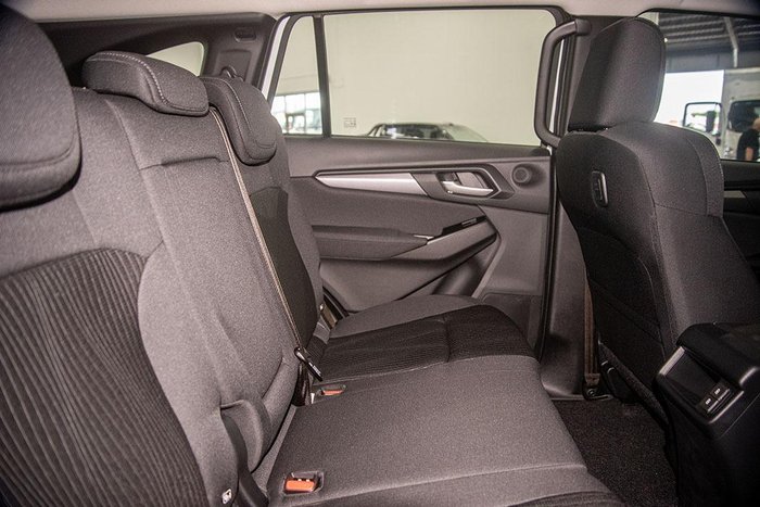 2026 Isuzu MU-X LS-M