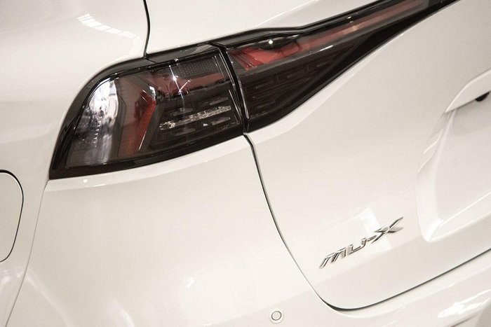 2026 Isuzu MU-X LS-M