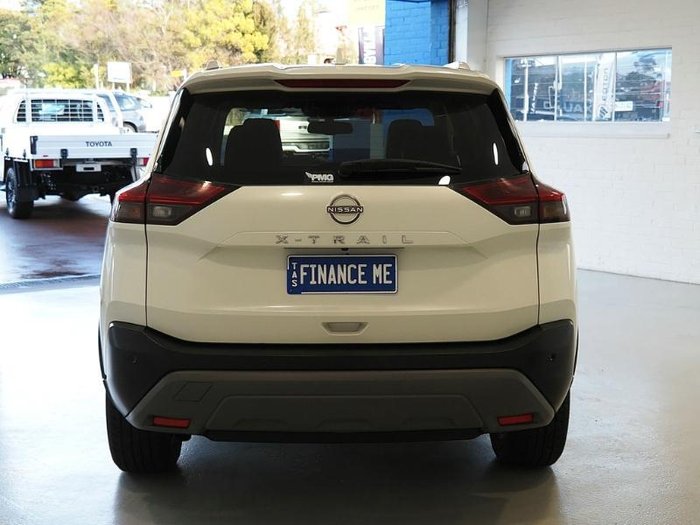 2024 Nissan X-TRAIL ST-L
