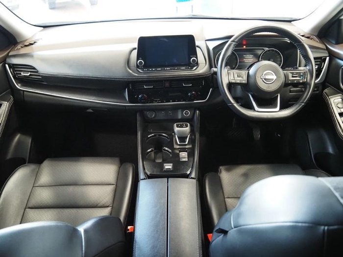 2024 Nissan X-TRAIL ST-L