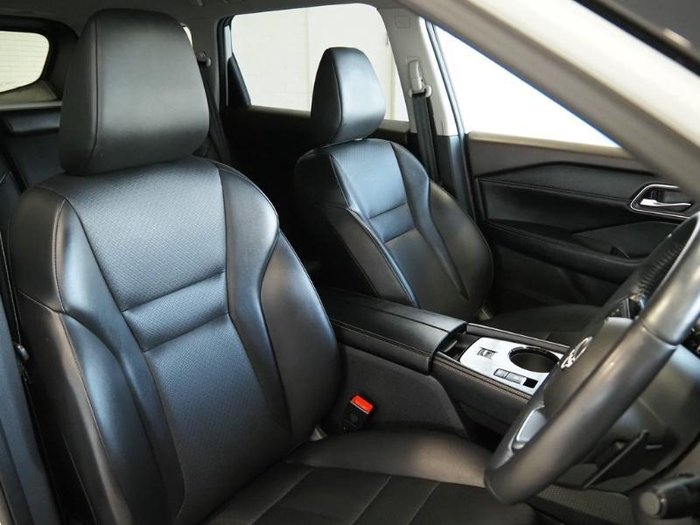 2024 Nissan X-TRAIL ST-L