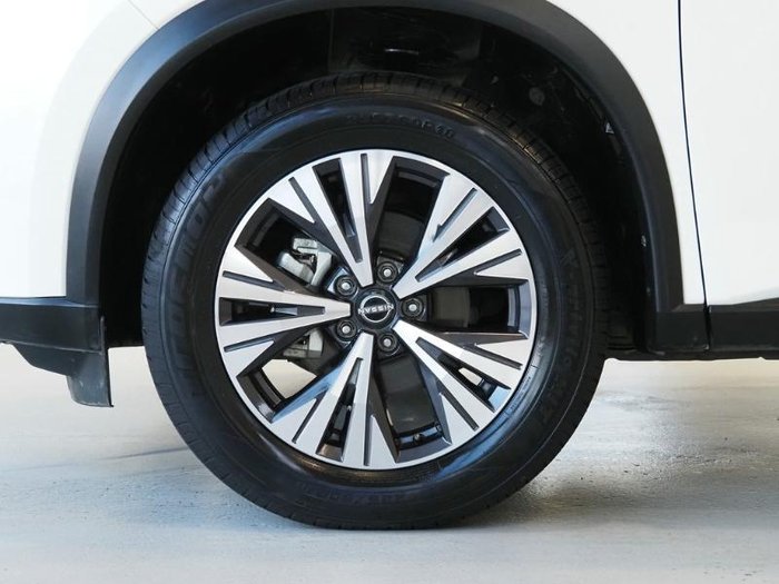 2024 Nissan X-TRAIL ST-L
