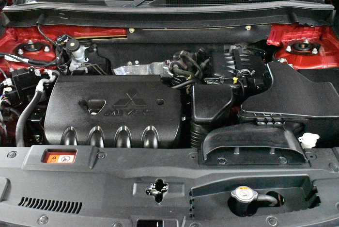 2018 Mitsubishi Outlander ES ADAS