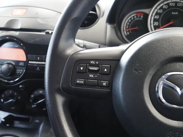 2014 Mazda 2 Neo Sport