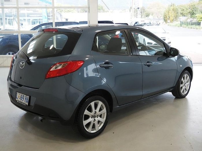 2014 Mazda 2 Neo Sport