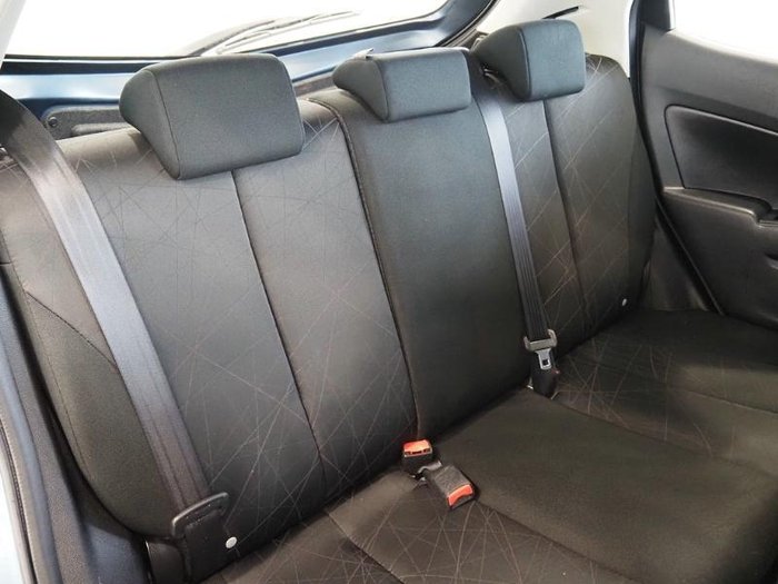 2014 Mazda 2 Neo Sport
