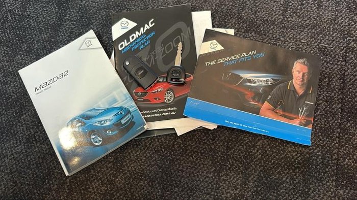 2014 Mazda 2 Neo Sport