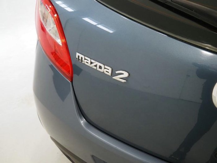 2014 Mazda 2 Neo Sport