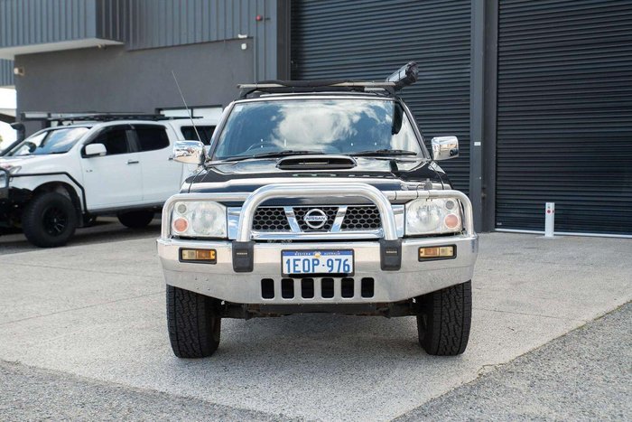 2014 Nissan Navara ST-R