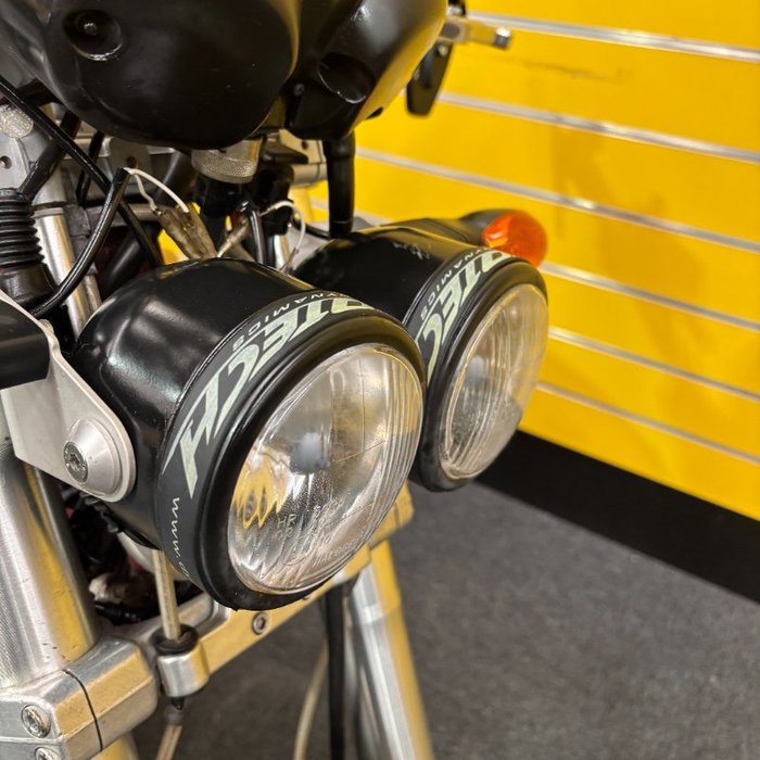 1999 DUCATI 900 MONSTER Black