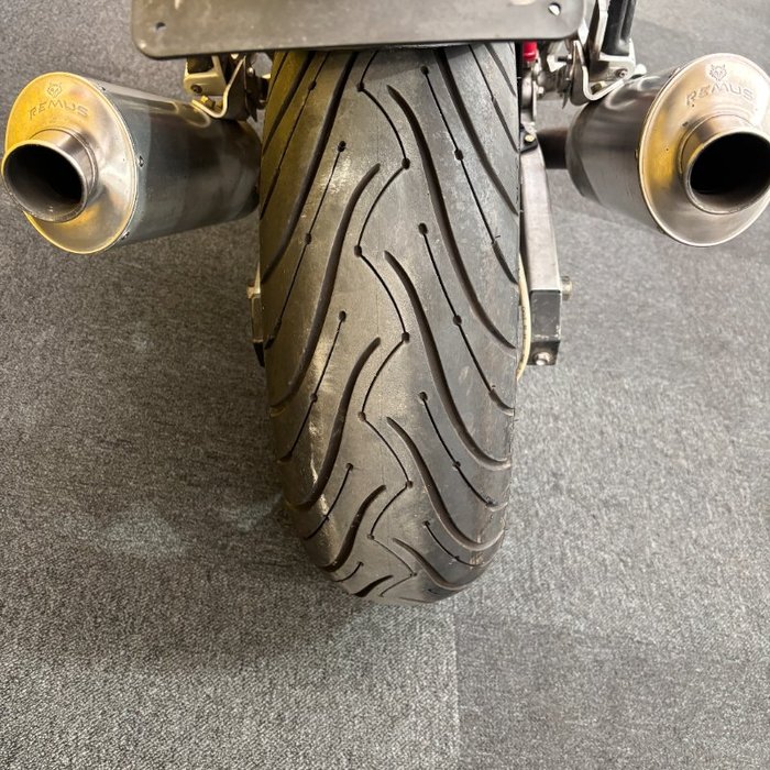 1999 DUCATI 900 MONSTER Black