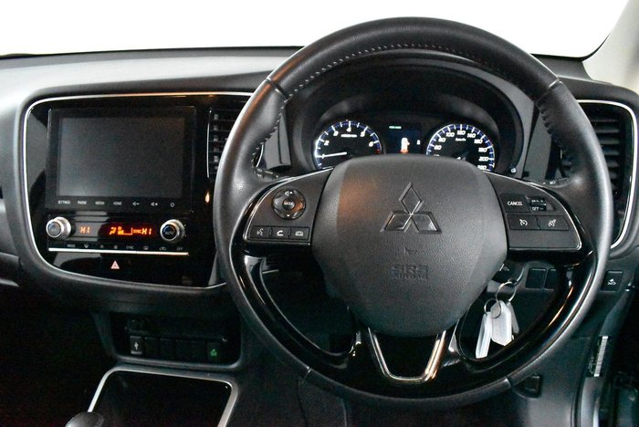 2020 Mitsubishi Outlander ES