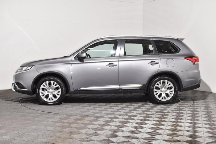 2020 Mitsubishi Outlander ES