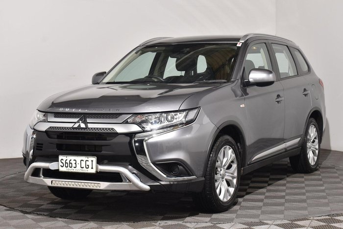 2020 Mitsubishi Outlander ES