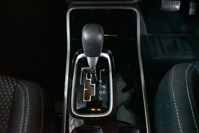 2020 Mitsubishi Outlander ES