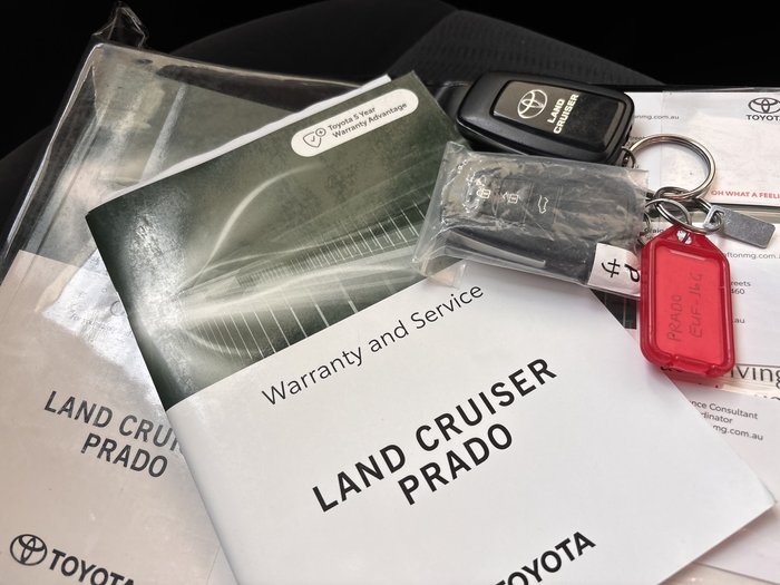 2022 Toyota Landcruiser Prado