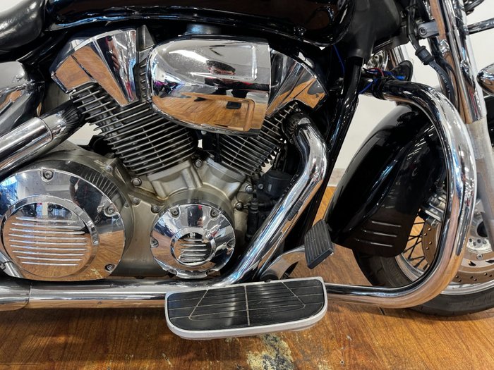 2005 Honda VTX1300 (VTX1300S) Black