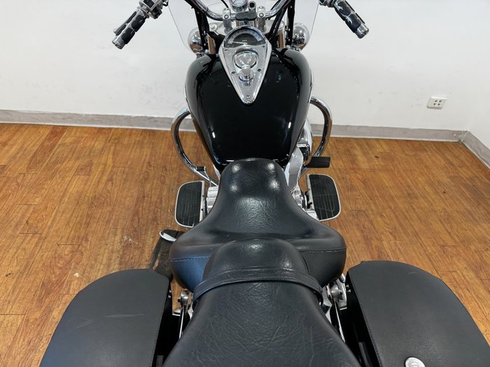 2005 Honda VTX1300 (VTX1300S) Black