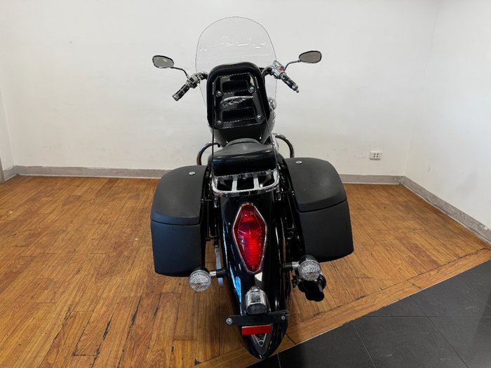 2005 Honda VTX1300 (VTX1300S) Black