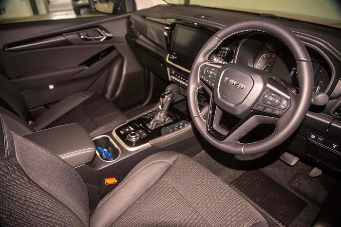 2026 Isuzu MU-X LS-U