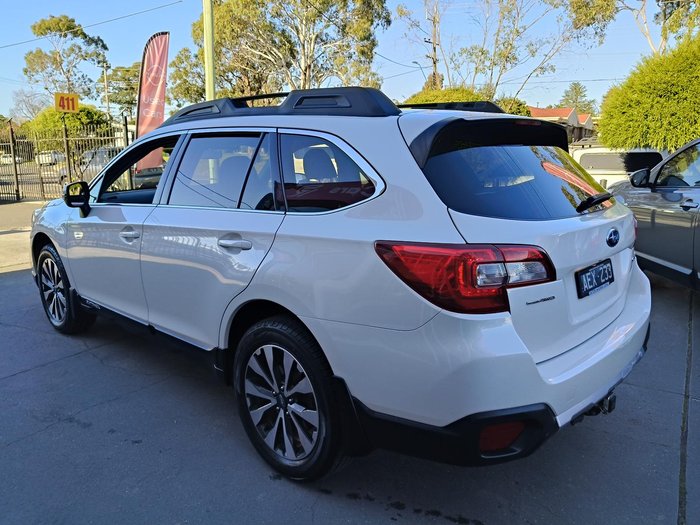 2015 Subaru Outback 2.5i 5GEN MY15 AWD Crystal White