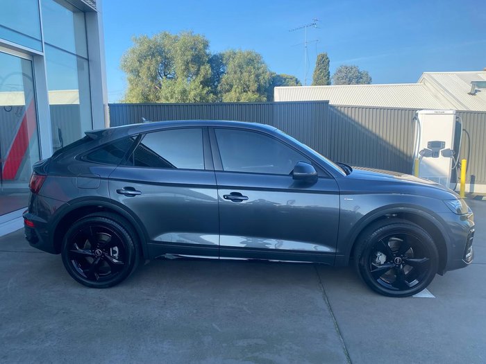 2022 Audi Q5 40 TDI S line