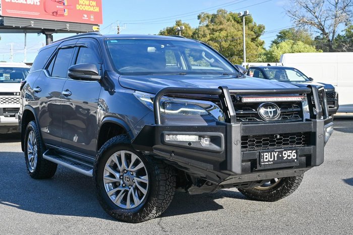 2022 Toyota Fortuner Crusade GUN156R 4X4 Dual Range Graphite