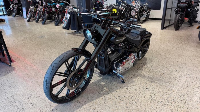 2020 Harley-Davidson Breakout 114 (FXBRS) Softail Black