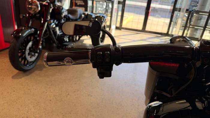2020 Harley-Davidson Breakout 114 (FXBRS) Softail Black