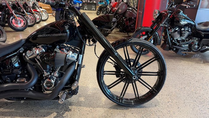 2020 Harley-Davidson Breakout 114 (FXBRS) Softail Black