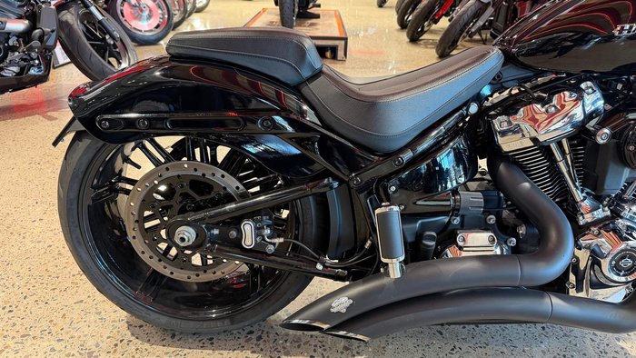 2020 Harley-Davidson Breakout 114 (FXBRS) Softail Black