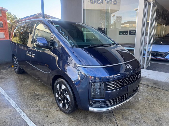 2026 Hyundai STARIA Lounge