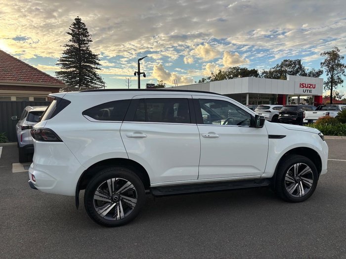 2025 Isuzu MU-X LS-T MY25.5 4X4 Dual Range Mineral White
