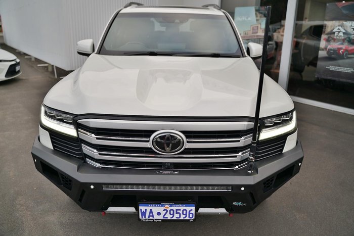 2022 Toyota Landcruiser