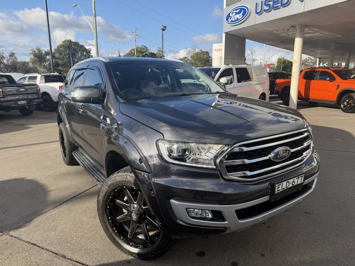 2020 Ford Everest