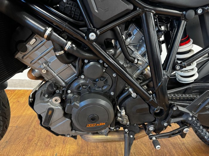 2018 Ktm 1290 SUPER DUKE R Black