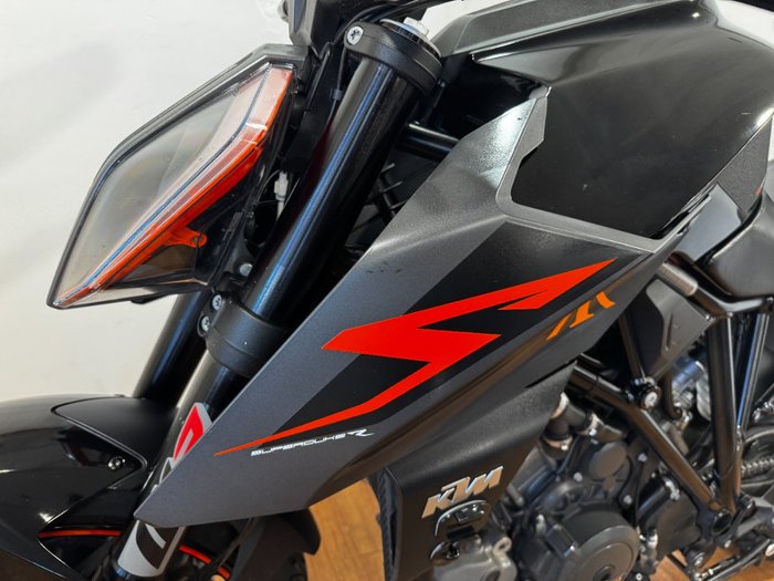 2018 Ktm 1290 SUPER DUKE R Black