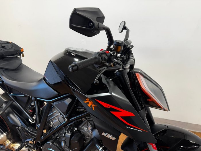 2018 Ktm 1290 SUPER DUKE R Black