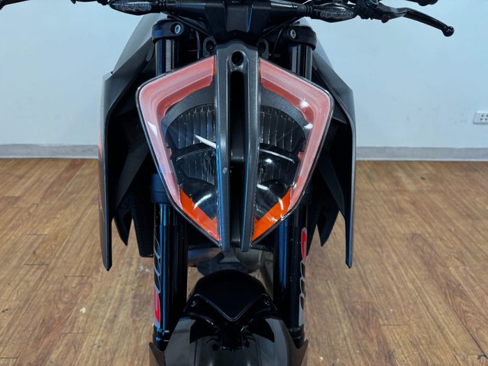 2018 Ktm 1290 SUPER DUKE R Black