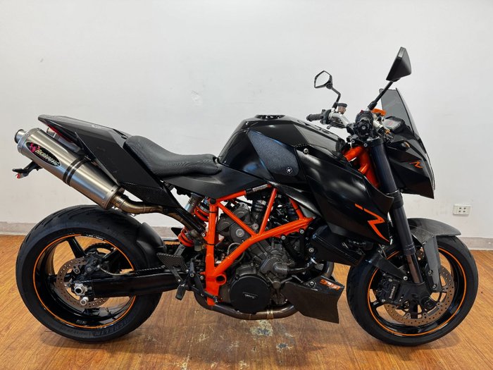 Ktm 990 SUPER DUKE R