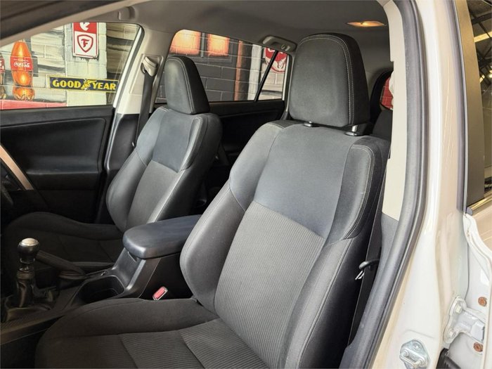 2013 Toyota RAV4 GXL