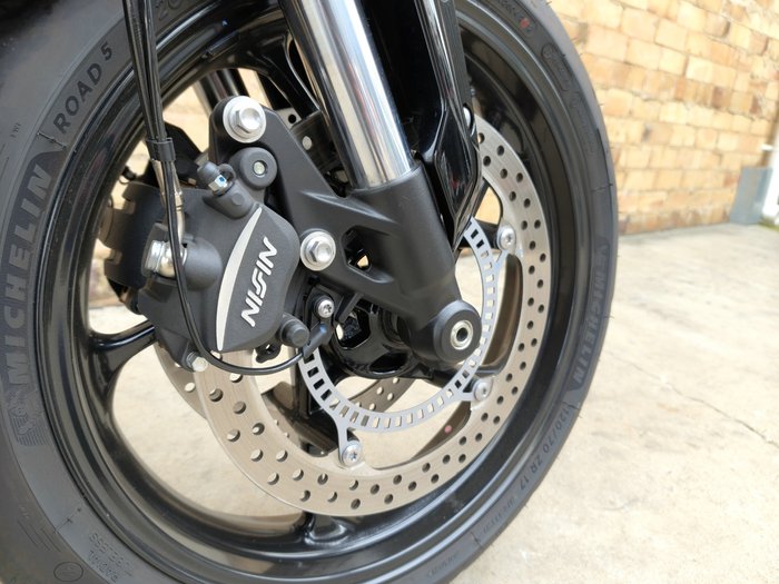 2023 TRIUMPH TRIDENT 660 ROAD BLACK